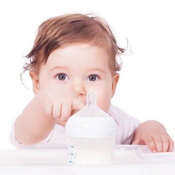 alimentacion-infantil-biberones-tetinas